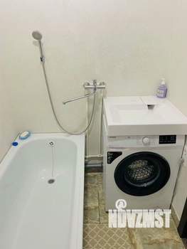 Студия квартира, посуточно, 30м2, 12/17 этаж