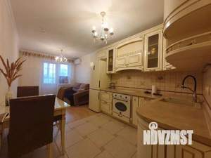 1-к квартира, посуточно, 47м2, 1/1 этаж