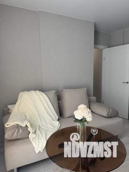 1-к квартира, посуточно, 40м2, 8/19 этаж