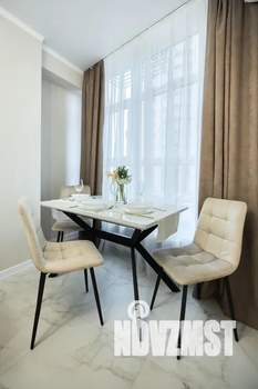 1-к квартира, посуточно, 45м2, 3/24 этаж