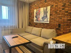 1-к квартира, посуточно, 40м2, 12/18 этаж