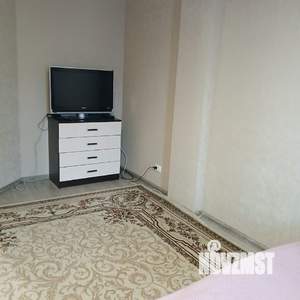 1-к квартира, на длительный срок, 42м2, 3/10 этаж