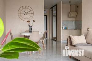 1-к квартира, посуточно, 50м2, 18/32 этаж