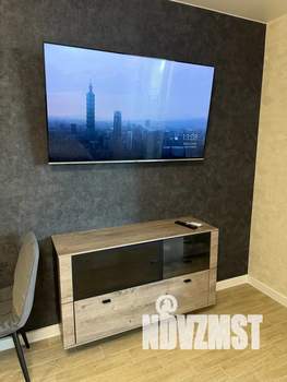 Студия квартира, посуточно, 38м2, 8/19 этаж