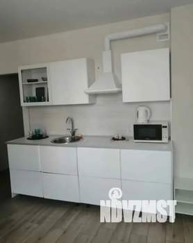 Студия квартира, посуточно, 28м2, 1/10 этаж