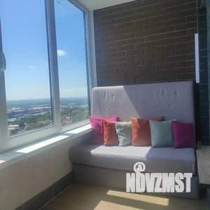 Студия квартира, посуточно, 31м2, 18/18 этаж