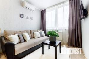 Студия квартира, посуточно, 40м2, 20/32 этаж