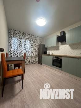 1-к квартира, посуточно, 40м2, 9/18 этаж