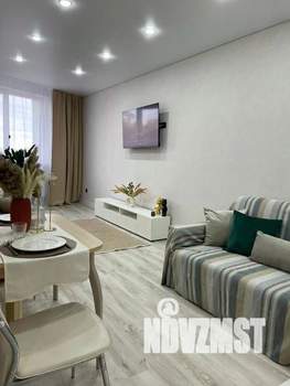 1-к квартира, посуточно, 57м2, 1/1 этаж