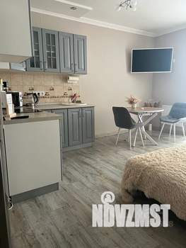 Студия квартира, посуточно, 36м2, 10/25 этаж