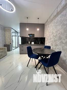 Студия квартира, посуточно, 35м2, 14/20 этаж