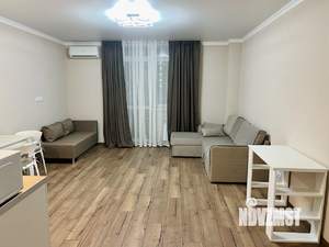 Студия квартира, на длительный срок, 33м2, 7/19 этаж