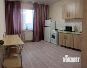 1-к квартира, посуточно, 35м2, 3/19 этаж