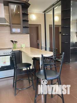 Студия квартира, посуточно, 37м2, 4/4 этаж