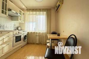 1-к квартира, посуточно, 38м2, 13/15 этаж