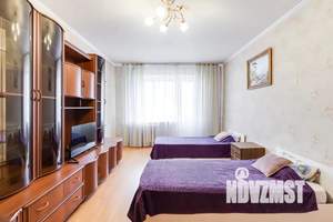 1-к квартира, посуточно, 40м2, 6/9 этаж
