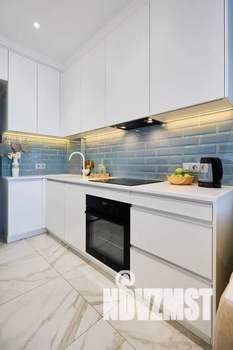 2-к квартира, посуточно, 45м2, 18/33 этаж