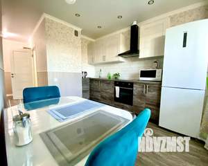1-к квартира, посуточно, 42м2, 11/19 этаж