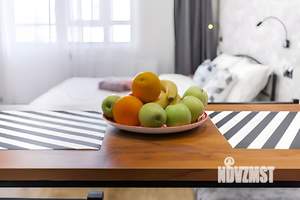 Студия квартира, посуточно, 39м2, 3/8 этаж