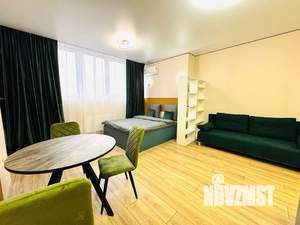 Студия квартира, посуточно, 35м2, 13/24 этаж