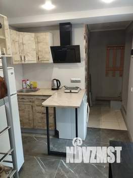 Студия квартира, посуточно, 16м2, 1/1 этаж
