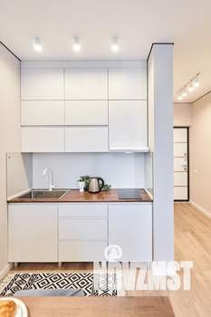 Студия квартира, посуточно, 35м2, 13/24 этаж