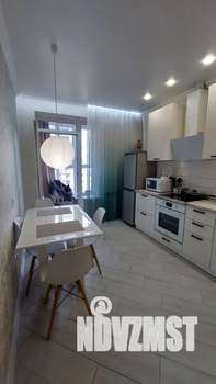 1-к квартира, посуточно, 41м2, 19/20 этаж