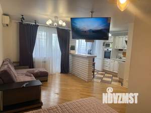 Студия квартира, посуточно, 35м2, 21/25 этаж