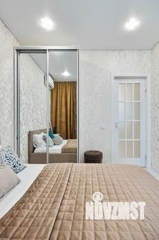 1-к квартира, посуточно, 35м2, 6/24 этаж