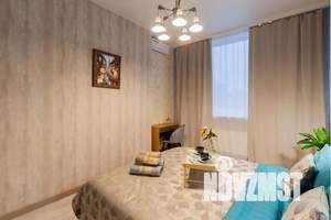 1-к квартира, посуточно, 45м2, 3/15 этаж