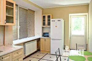 2-к квартира, посуточно, 60м2, 1/1 этаж