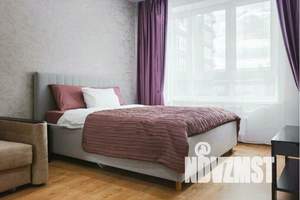 1-к квартира, посуточно, 35м2, 4/20 этаж