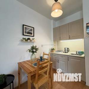 Студия квартира, посуточно, 30м2, 2/7 этаж