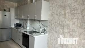 1-к квартира, посуточно, 42м2, 7/25 этаж