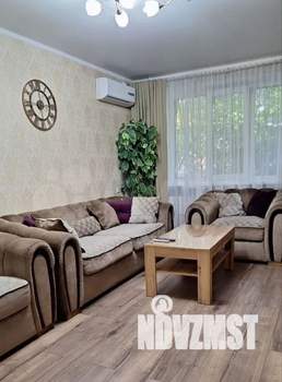 2-к квартира, посуточно, 41м2, 1/5 этаж