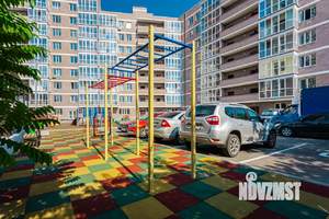 1-к квартира, посуточно, 37м2, 1/1 этаж