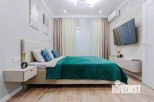 1-к квартира, посуточно, 38м2, 8/24 этаж