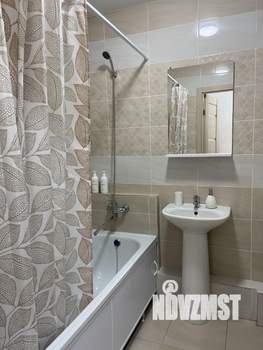 1-к квартира, посуточно, 32м2, 7/19 этаж