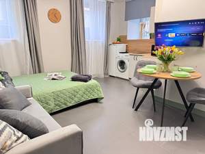 Студия квартира, посуточно, 25м2, 1/4 этаж