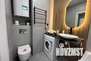 2-к квартира, посуточно, 40м2, 16/31 этаж