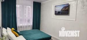 1-к квартира, посуточно, 37м2, 8/20 этаж