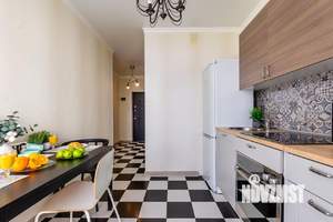 1-к квартира, посуточно, 42м2, 1/1 этаж