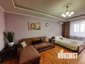 1-к квартира, посуточно, 55м2, 1/1 этаж