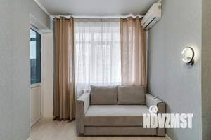 Студия квартира, посуточно, 30м2, 12/18 этаж