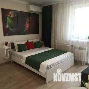 Студия квартира, посуточно, 27м2, 4/25 этаж