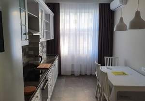 1-к квартира, на длительный срок, 50м2, 8/17 этаж