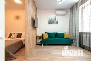 1-к квартира, посуточно, 40м2, 9/23 этаж