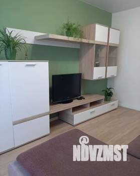 1-к квартира, посуточно, 39м2, 9/18 этаж