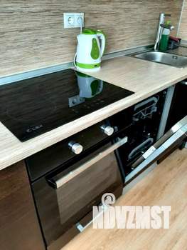 1-к квартира, посуточно, 40м2, 2/14 этаж