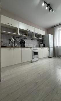 1-к квартира, на длительный срок, 40м2, 6/15 этаж